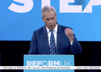 Breaking: Nigel Farage a déclaré que la réforme ferait des `` réductions sérieuses '' du budget du bien-être du Royaume-Uni