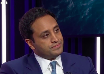 Le public de l'heure des questions critique Zia Yusuf, du Parti réformiste, le qualifiant de "généralement grossier"